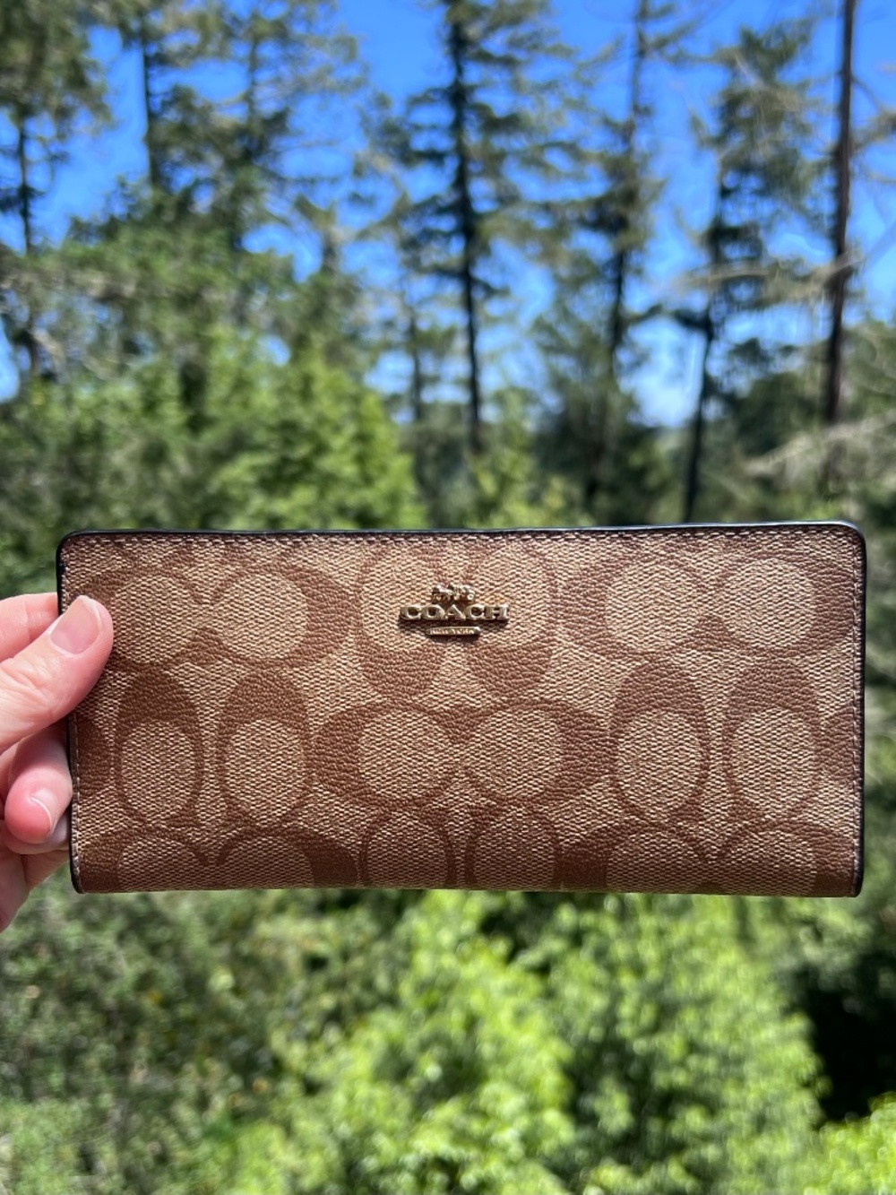 COACH Bifold Wallet Signature Canvas Khaki/Black with Gold Hardware AUTHENTIC